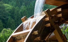 Napoleonsbrücke und Wassermühlen in Polača