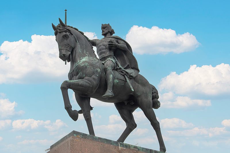 Geschichte Kroatiens König Tomislav Statue Zagreb 