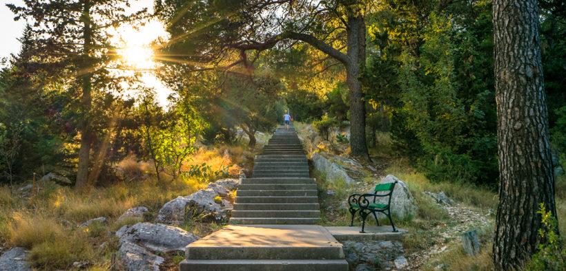 Spirituelle Zufluchtsorte am Berg Marjan