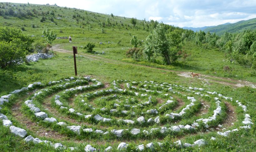 Labyrinth Insel Cres Hügel