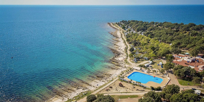 Pool am Meer im Naturist Camping Ulika in Poreč